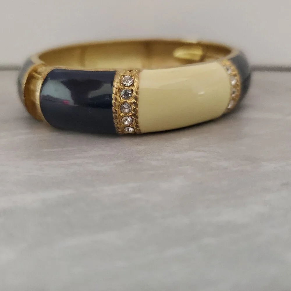 J.Crew Vintage Navy Cream Rhinesontes Pave Hinged Enamel Bangel Bracelet - Picture 3 of 6